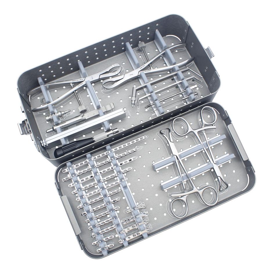 Loan Unit - Knight Benedikt 2.0mm Locking Compression Plating System