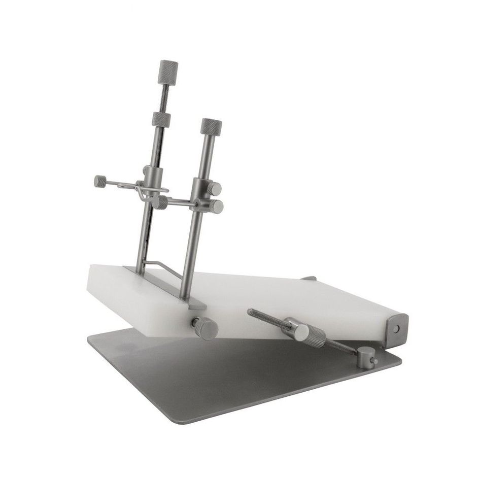 Knight Benedikt Rodent Mouth Gag Table Top